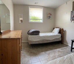 32 Blaine Ave, Unit B in Seaside Heights, NJ - Building Photo - Building Photo