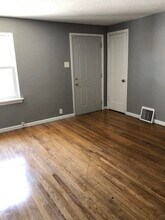 4725 Roxie St in St. Louis, MO - Building Photo - Building Photo