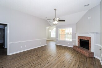 4092 Hidden Fern Ln N in Bartlett, TN - Foto de edificio - Building Photo