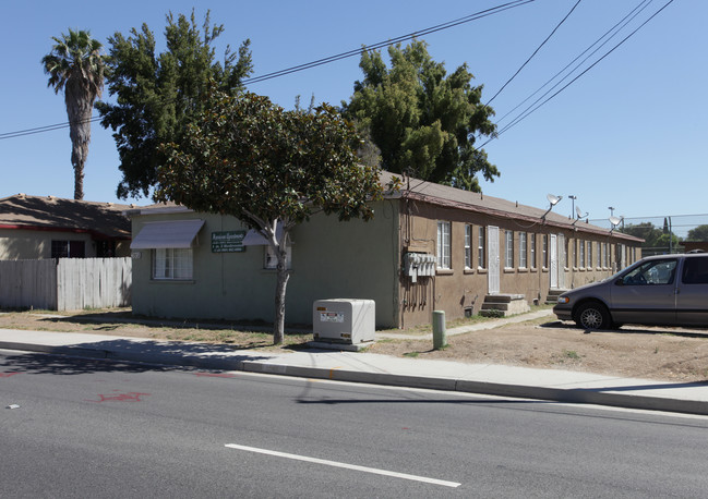 Harrison Apartments in Riverside, CA - Building Photo - Building Photo