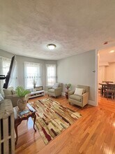 316 Western Ave, Unit #1 in Cambridge, MA - Building Photo - Building Photo