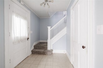 201 W Gibson St in Canandaigua, NY - Building Photo - Building Photo