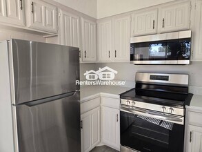 5626 Preston Oaks Rd in Dallas, TX - Building Photo - Building Photo