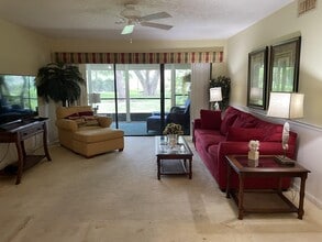 12568 Shoreline Dr in Wellington, FL - Foto de edificio - Building Photo