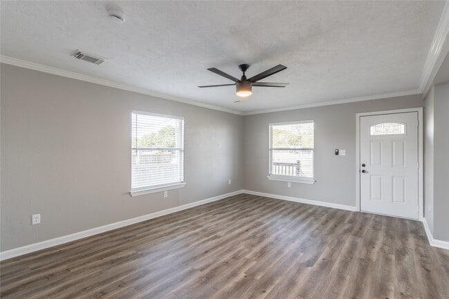 property at 725 10th St