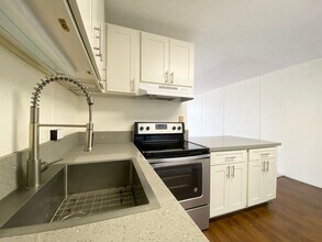 95-061 Waikalani Dr in Mililani, HI - Building Photo - Building Photo