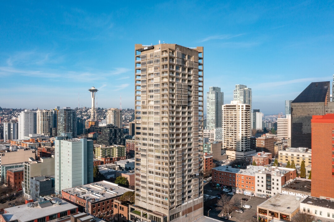 Continental Place in Seattle, WA - Building Photo