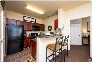 3340 Academic Pl, Unit 203 in Fort Wayne, IN - Foto de edificio - Building Photo