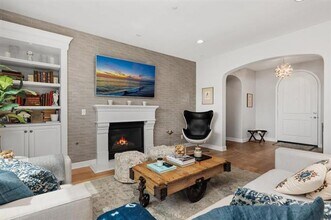 6625 Hollyleaf Ct in Carlsbad, CA - Building Photo - Building Photo