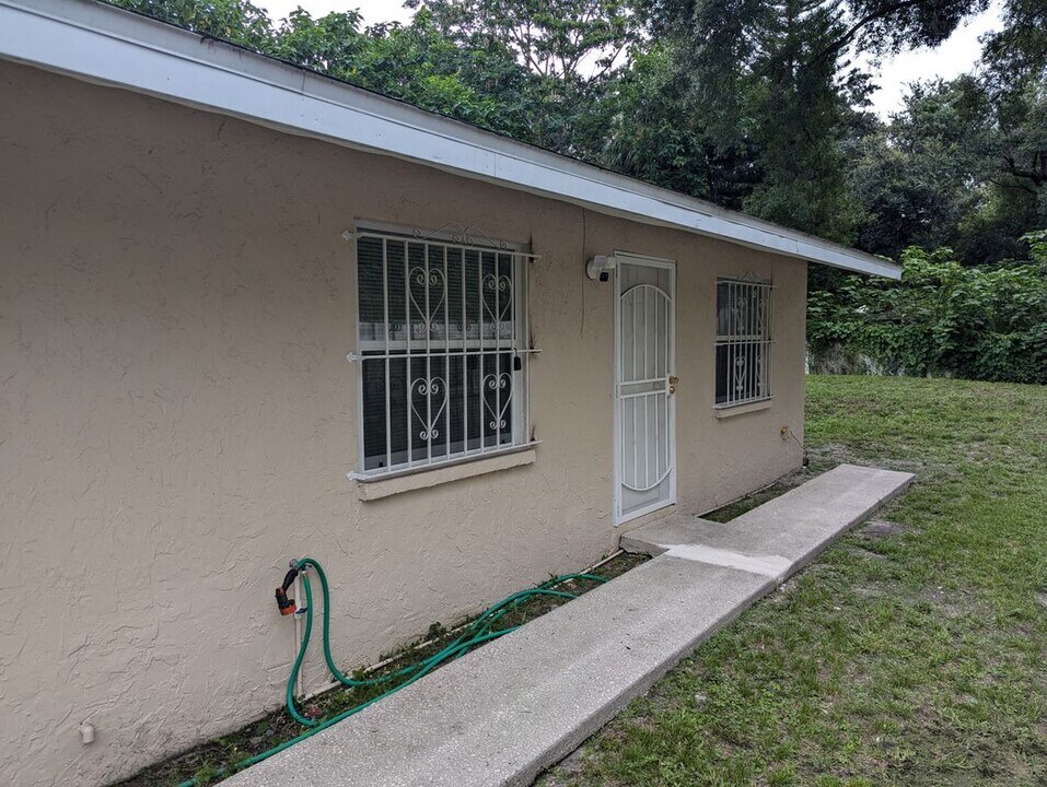 4512 E 10th Ave in Tampa, FL - Building Photo