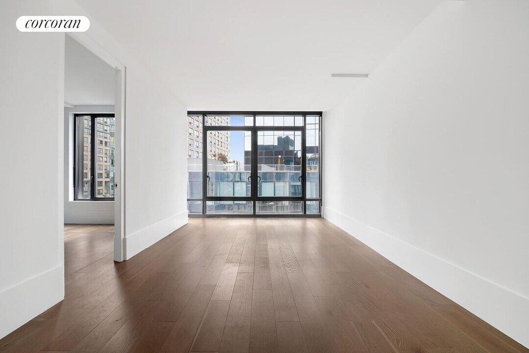 429 Kent Ave in Brooklyn, NY - Building Photo