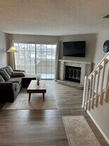 1818 S Quebec Way, Unit B13-4 in Denver, CO - Building Photo