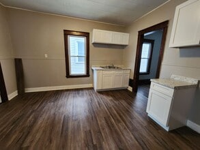 94 Sobieski St in Rochester, NY - Building Photo - Building Photo