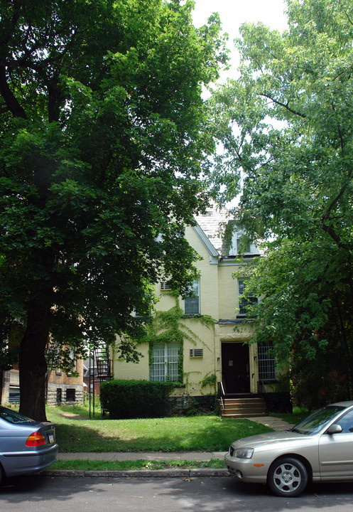 455 S Aiken Ave in Pittsburgh, PA - Foto de edificio