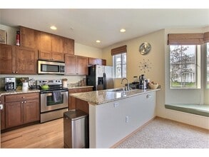 2050 Garry Oaks Ave in Dupont, WA - Building Photo - Building Photo