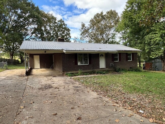 410 Meadow Ln in Kings Mountain, NC - Building Photo - Building Photo