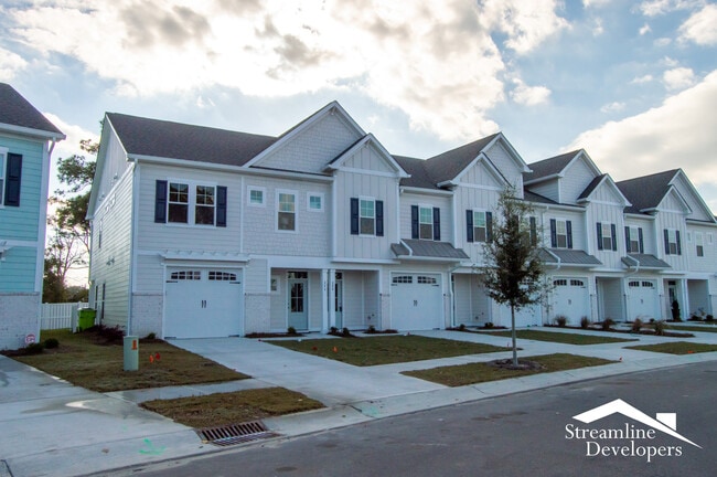 122 Blue Bill Wy in Beaufort, NC - Building Photo - Building Photo
