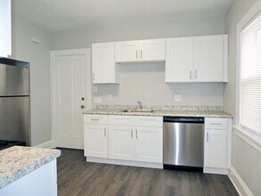 3690 Hildana Rd in Shaker Heights, OH - Building Photo - Building Photo