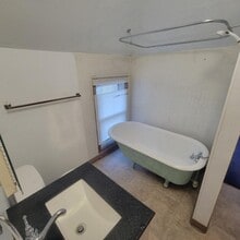 119 Elm St in Vermillion, SD - Building Photo - Building Photo