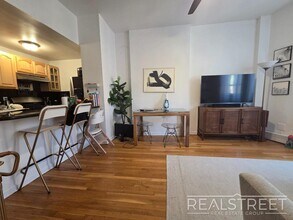 Magnificent 2BR in north Park Slope, Unit 3 in Brooklyn, NY - Foto de edificio - Building Photo