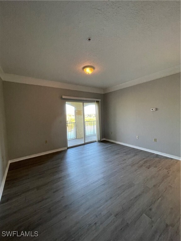 property at 11520 Villa Grand