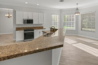 9845 Cobblestone Creek Dr in Boynton Beach, FL - Foto de edificio - Building Photo