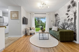 20075 SW 87th Pl in Cutler Bay, FL - Building Photo - Building Photo