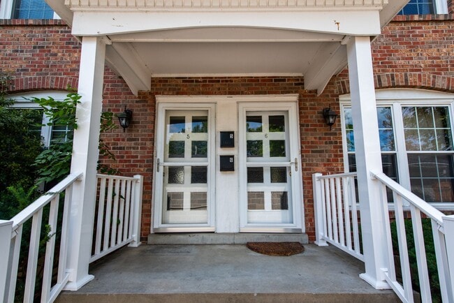 2159 BonnyCastle Ave in Louisville, KY - Building Photo - Building Photo