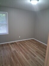 704 S 40th St in St. Joseph, MO - Building Photo - Building Photo