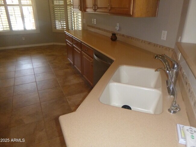 392 W Twin Peaks Pkwy in Queen Creek, AZ - Building Photo - Building Photo