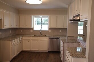 907 Christopher St in Whitehouse, TX - Building Photo - Building Photo