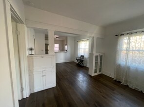 1625 W 55th St in Los Angeles, CA - Building Photo - Building Photo