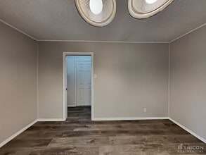 6834 Indian Lake Dr in San Antonio, TX - Building Photo - Building Photo