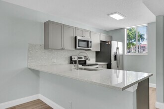 4345 Trevi Ct in Greenacres, FL - Building Photo - Building Photo