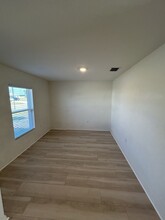 120 NW 25th Ave in Cape Coral, FL - Building Photo - Building Photo