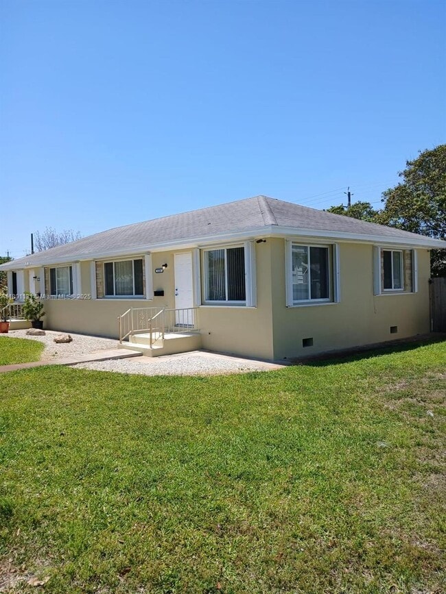 property at 1225 N J St
