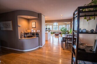 212 Uppergate Ct in Owings Mills, MD - Foto de edificio - Building Photo