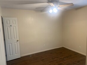 3020 Grove St in Tallahassee, FL - Foto de edificio - Building Photo