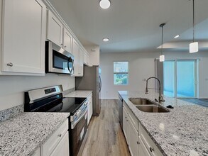 23406 Racine Ave in Port Charlotte, FL - Building Photo - Building Photo