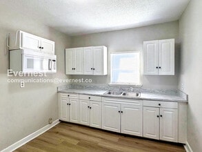 430 Center St in Bessemer, AL - Building Photo - Building Photo