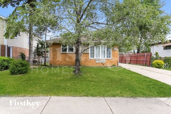property at 1207 Glendale St