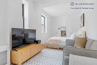 138 E 38th St in New York, NY - Foto de edificio - Building Photo