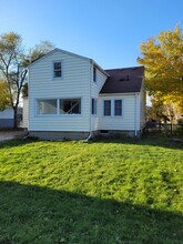 2714 Ashman St in Midland, MI - Building Photo - Building Photo