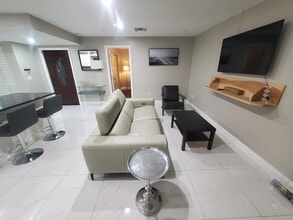 3568 Boca Ciega Dr in Naples, FL - Building Photo - Building Photo