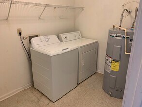 109 Hunter's Run Rd in Athens, GA - Building Photo - Building Photo