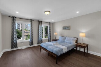 688 Midland Ave, Unit SI ID1403767P in Toronto, ON - Building Photo - Building Photo