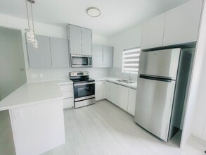 1623 W Smt Dr-Unit -Apt 2 in Pharr, TX - Foto de edificio - Building Photo