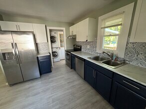 806 Vosholl in Warrenton, MO - Building Photo - Building Photo