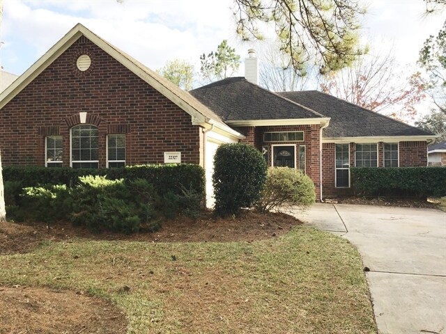22327 Merabrook Dr in Katy, TX - Foto de edificio