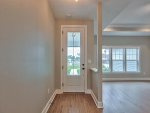 28 London Cir in Crawfordville, FL - Building Photo - Building Photo